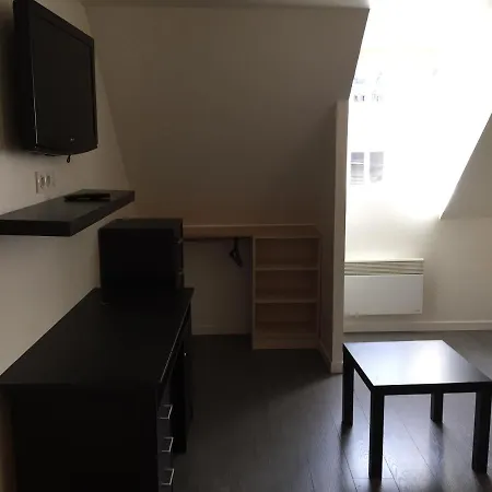 Grande Rue Apartment